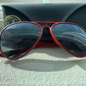 Ray-Ban used Red Aviator Sunglasses